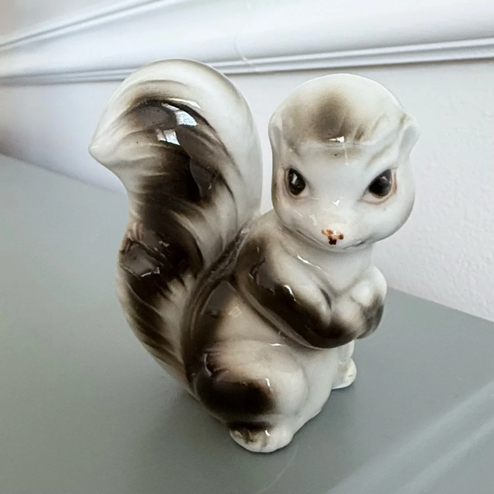 Vintage Relco Japan porcelain squirrel figurine